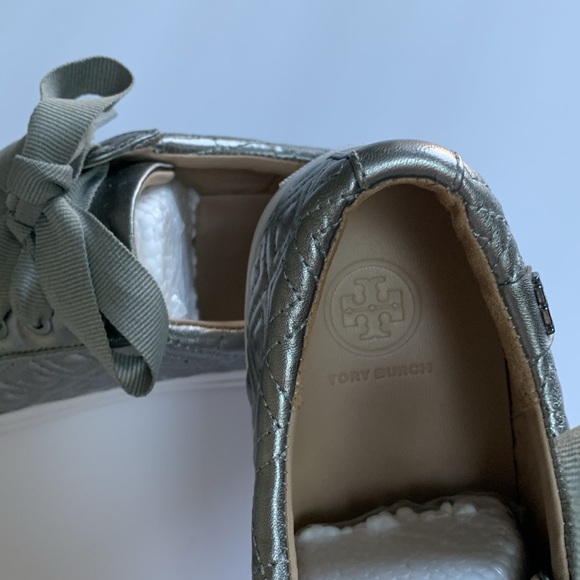 Tory Burch Women’s Low-Top Leather Upper Sneakers - Picture 3 of 9
